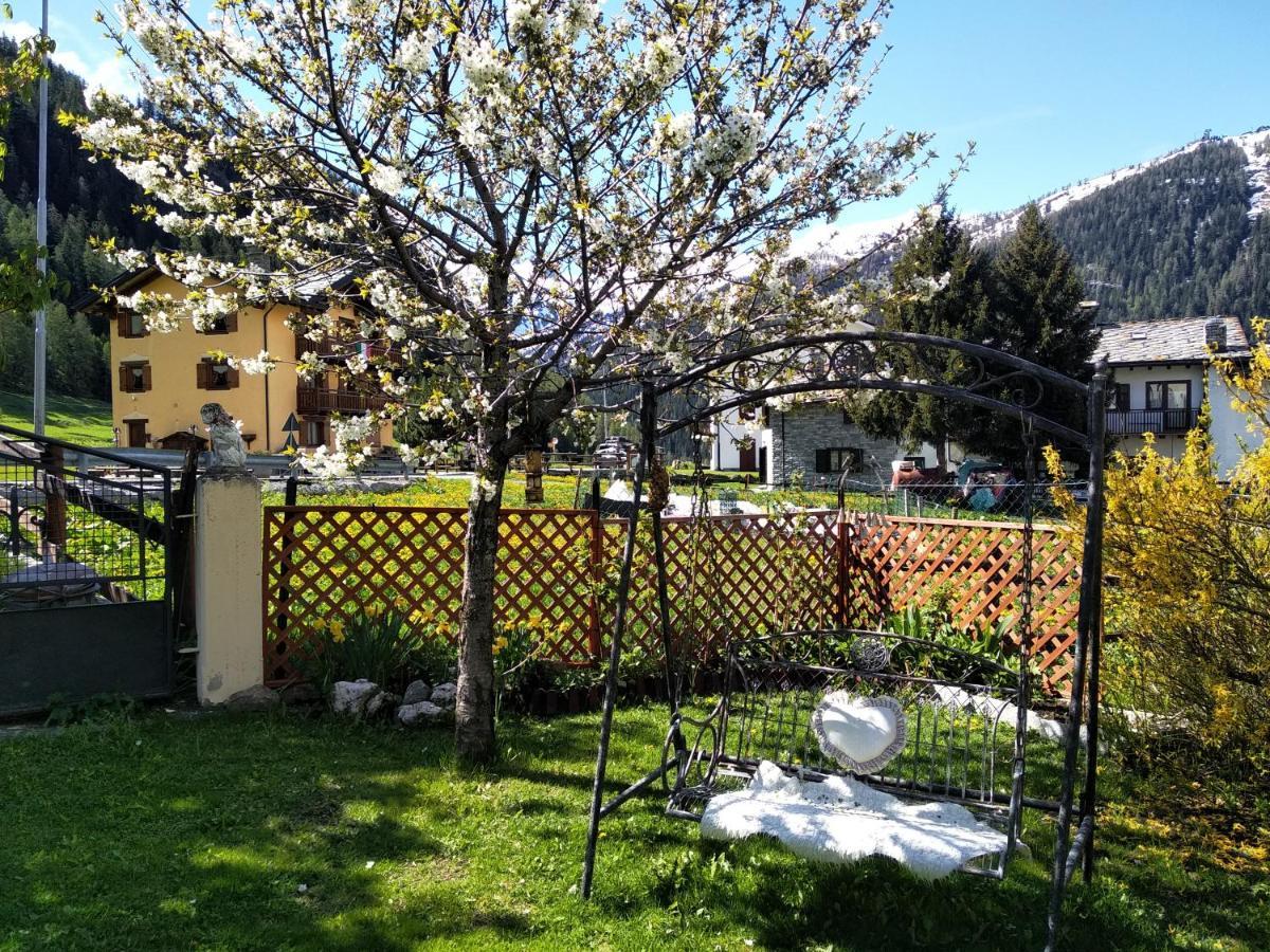 Casa Walter- Vda-La Thuile- Cir 0024 Apartment Exterior photo